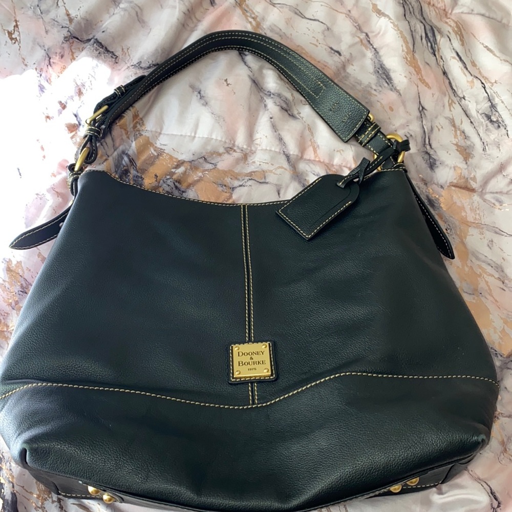 Dooney & Bourke Bag